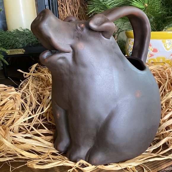 Pottery Barn Vintage Rustic Farmhouse Distressed Pig Pouring Pitcher 🐷 - Picture 10 of 17